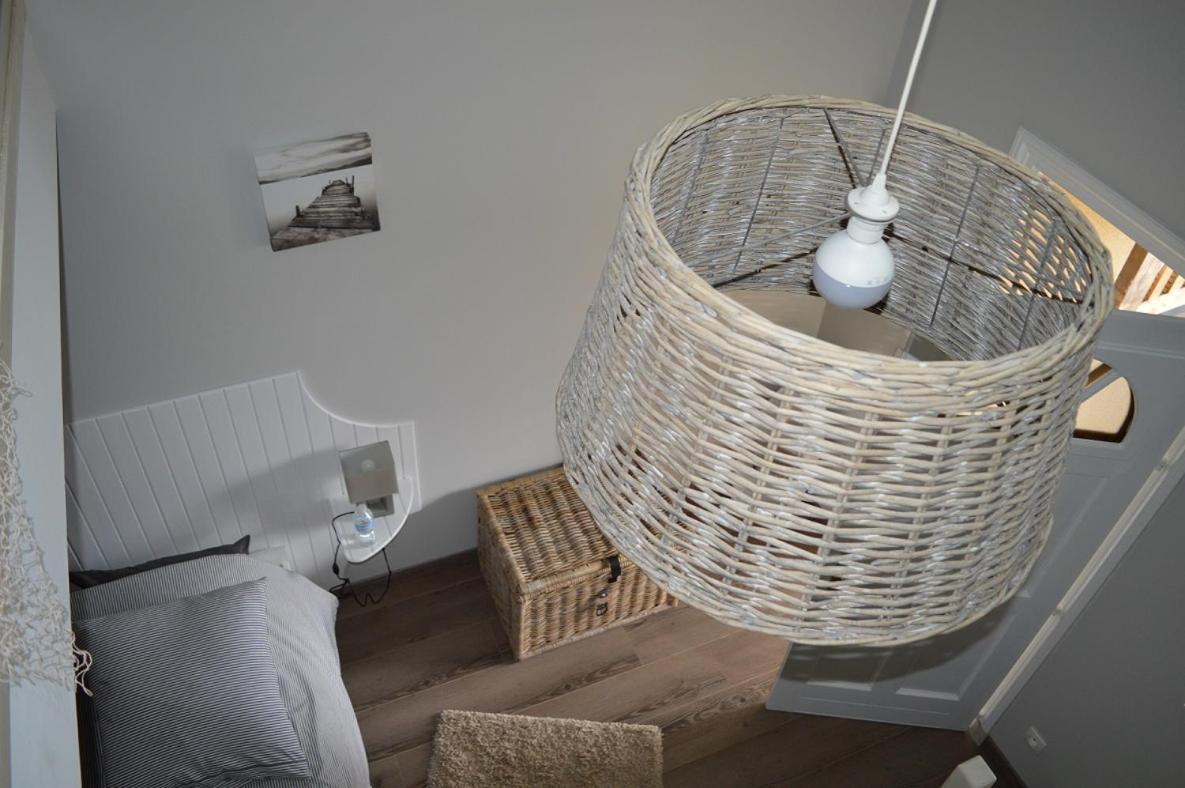 Gite De La Cour Campandré-Valcongrain Kamer foto