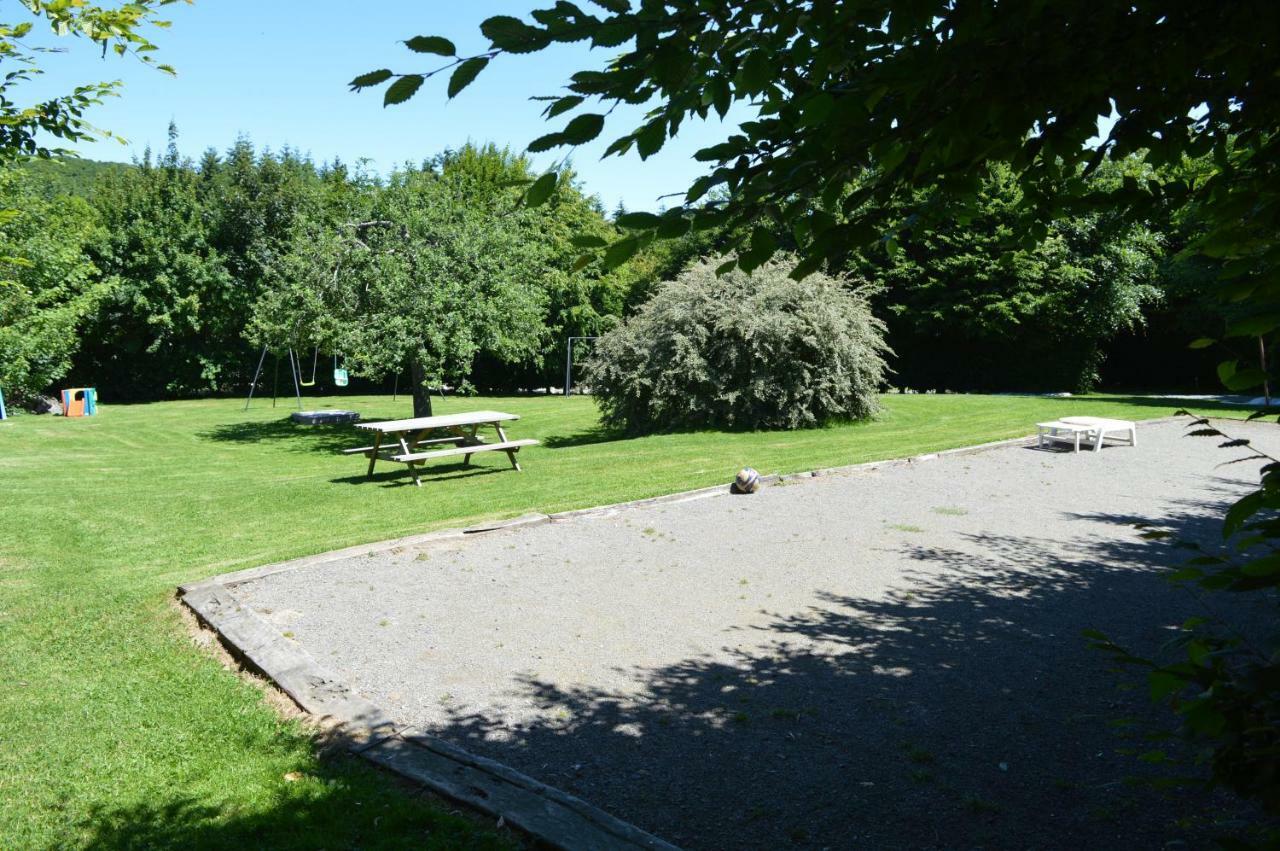 Gite De La Cour Campandré-Valcongrain Buitenkant foto